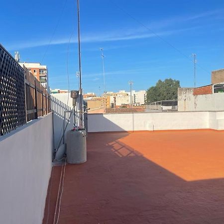 Uim Mediterraneo Pablo Iglesias Wifi Sagunto Buitenkant foto